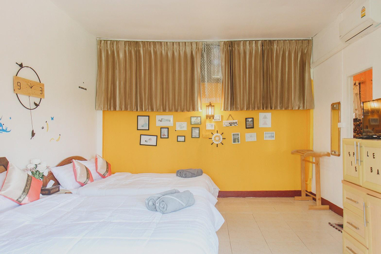 Bedroom 15