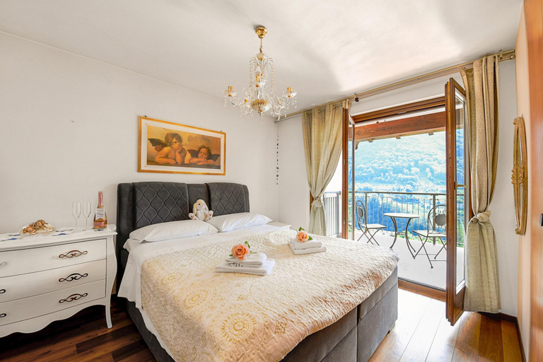Bedroom 2, Villa Delle Rose in Arogno, Lugano