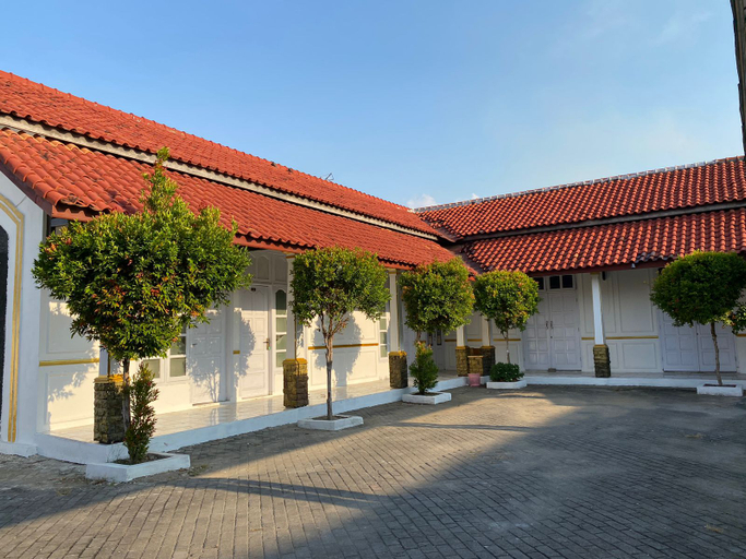 Exterior & Views 2, The Royal Kencana Brebes, Brebes