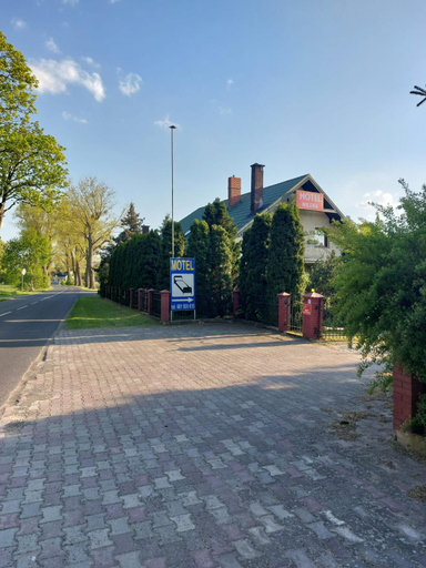 Others 2, Milena -Noclegi, Świebodzin