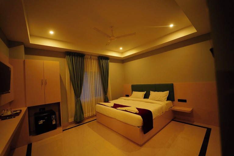 Bedroom 3, Hotel Ishta, Chittoor