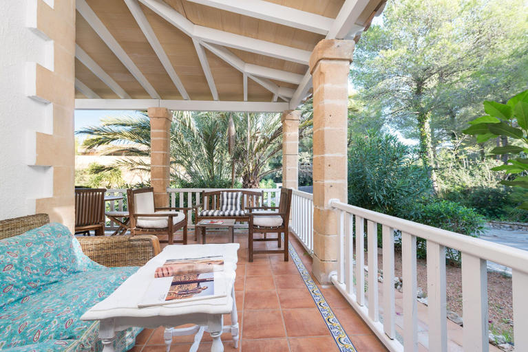 Others 3, Villa Herdain in Mal Pas-bon Aire, Baleares