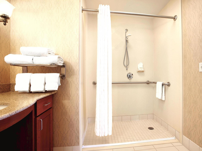 Bathroom 9