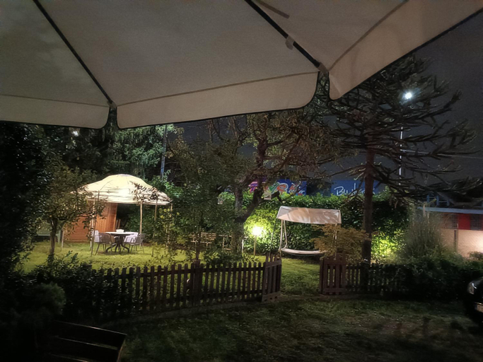Others 2, B&B IL TULIPANO, Como