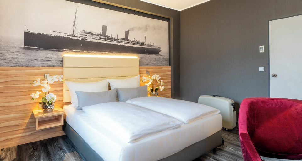 Bedroom 9