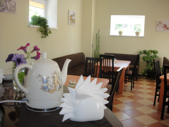 Food & Drinks 5, 12 Months Mini Hotel, Odes'ka