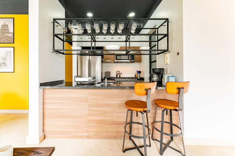 Kitchen 2, NEW Perfect Location 24 Hours Security Free Parking, Mexico City