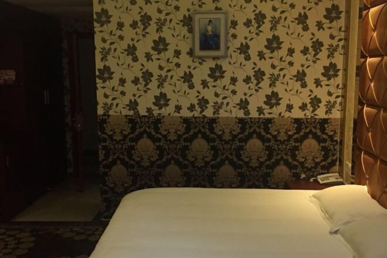 Bedroom 2, Linyuan Hotel, Jinhua