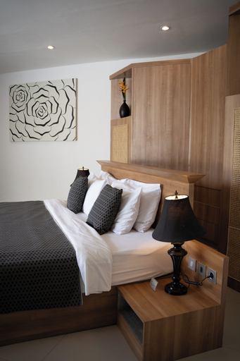 Bedroom 25