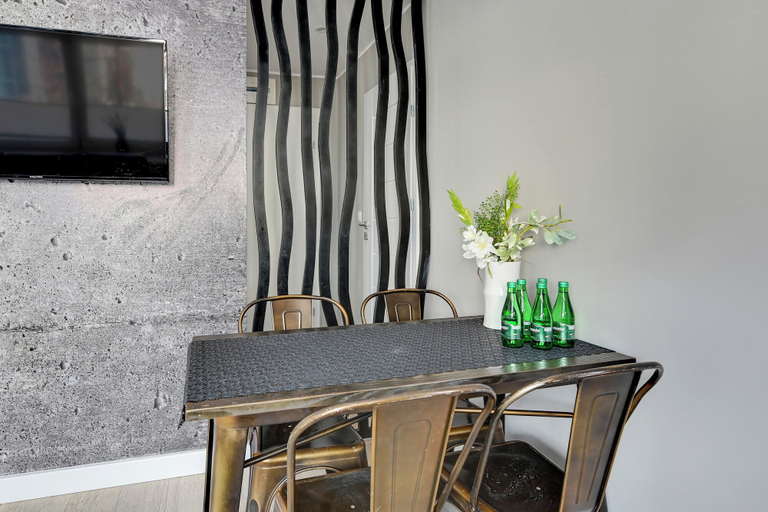Others 5, Loft by Grand Apartments, Sopot