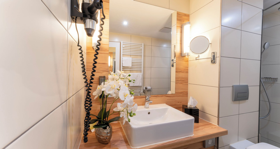 Bathroom 5