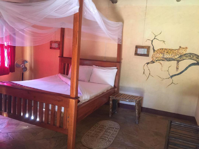 Bedroom 3, Enkara Lodge, Monduli