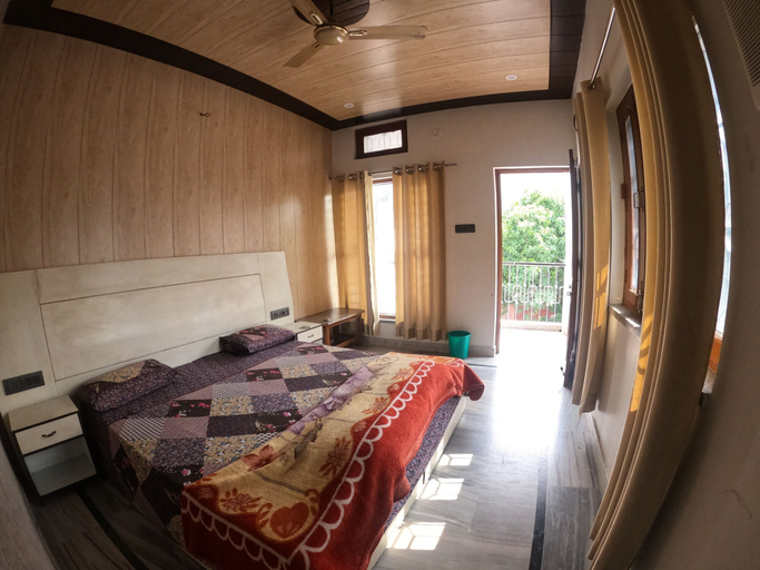 Room 2, Staywell Cottage Home Stay, Garhwal