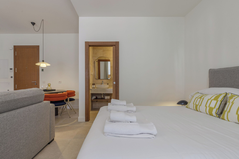 Bedroom 3, Plaza del Siglo Suites, Málaga