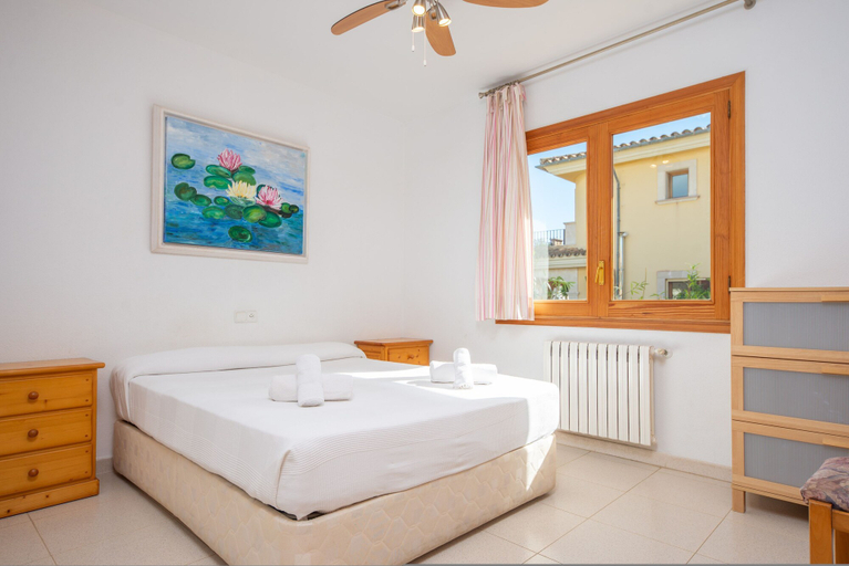 Room 5, North House in Mallorca, Baleares