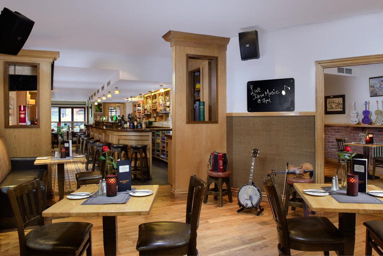 Food & Drinks 2, Coachmans Townhouse Hotel