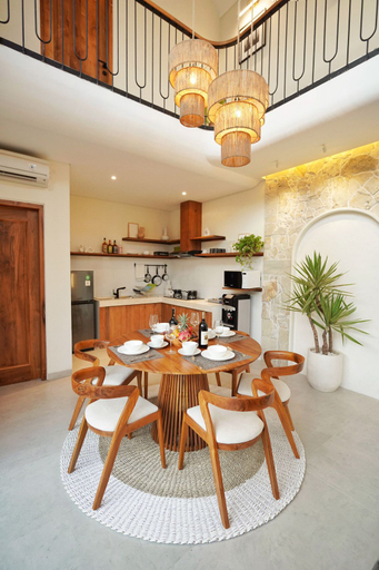 Others 3, Casa Amadeo by Aasha Management, Badung