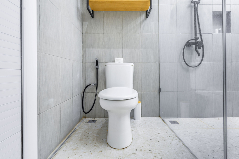 Bathroom 4