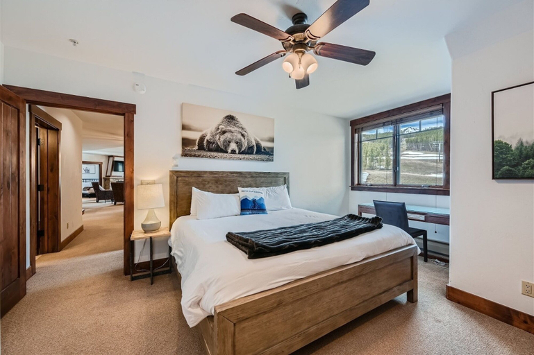 Bedroom 3, Best Mtn View-ski In Ski Out & Gondola to Downtown, Summit