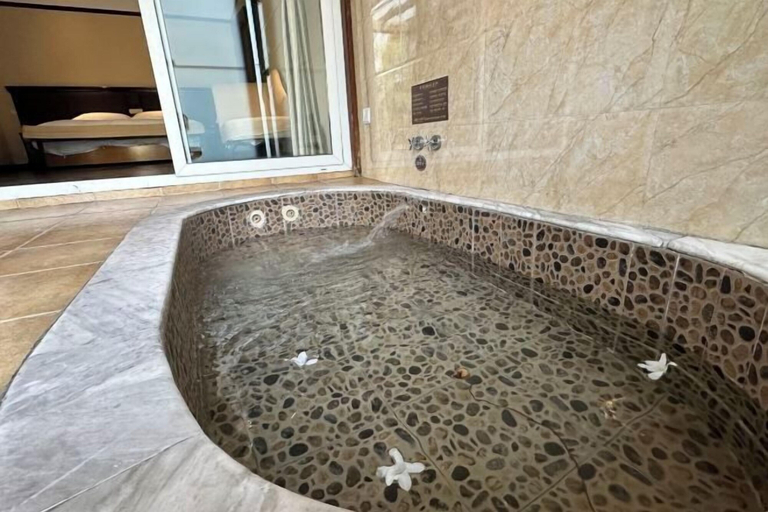 Bathroom 4, Tianci Hot Spring Resort, Chongqing