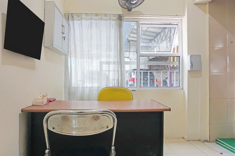 Others 5, Capital O 91790 S1 Residence, South Tangerang