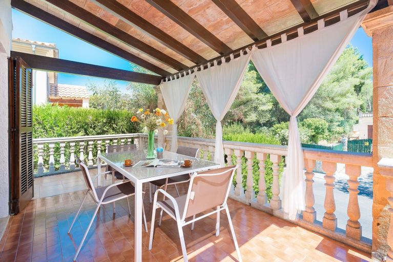 Room 2, Can Caimari in Mal Pas-bon Aire, Baleares