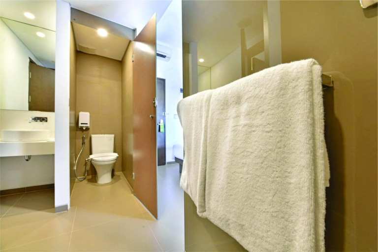 bathroom 5