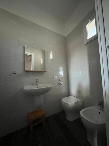 Others 4, B&B ILSE, Caserta