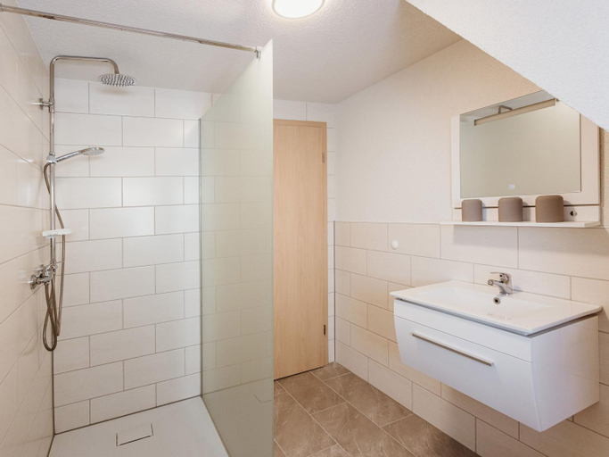 Bathroom 4, REBENTISCH - Hotel FERIENWOHNUNGEN Restaurant, Harz