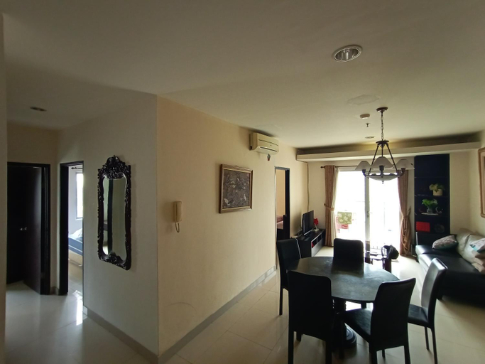Dining Room 8