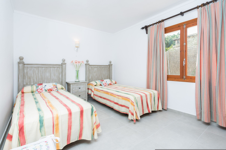 Room 3, Can Caimari in Mal Pas-bon Aire, Baleares