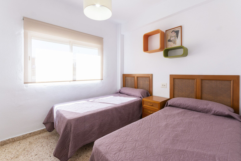Room 4, Oratge in Grau i Platja, Valencia