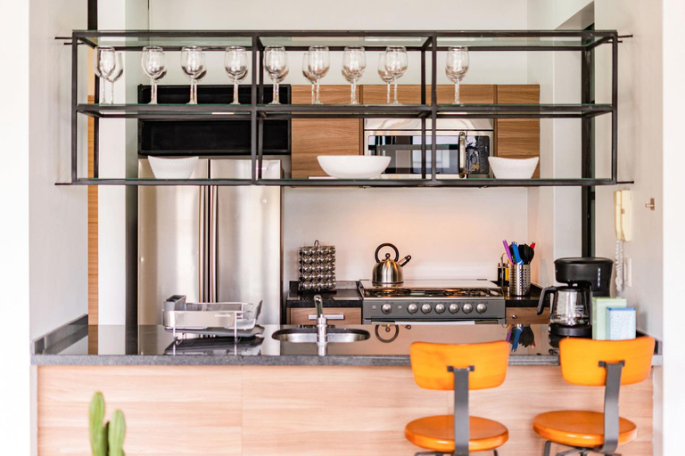 Kitchen 3, NEW Perfect Location 24 Hours Security Free Parking, Mexico City