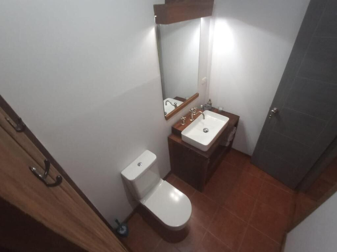 Bathroom 3, LA LUCIERNAGA HABITACIONES BIG CREEK, Bocas del Toro