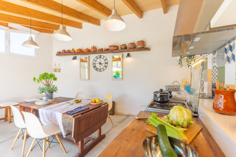 Room 3, Casa Gema in Selva With 3 Bedrooms and 2 Bathrooms, Baleares