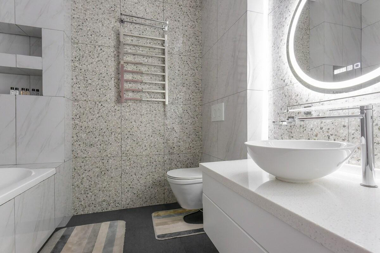 Bathroom 3, Boulevard 181, Tashkent City