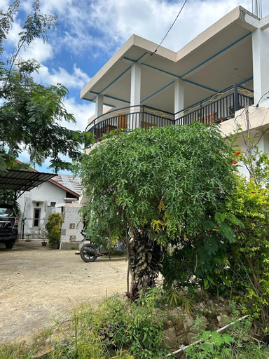 Exterior 19