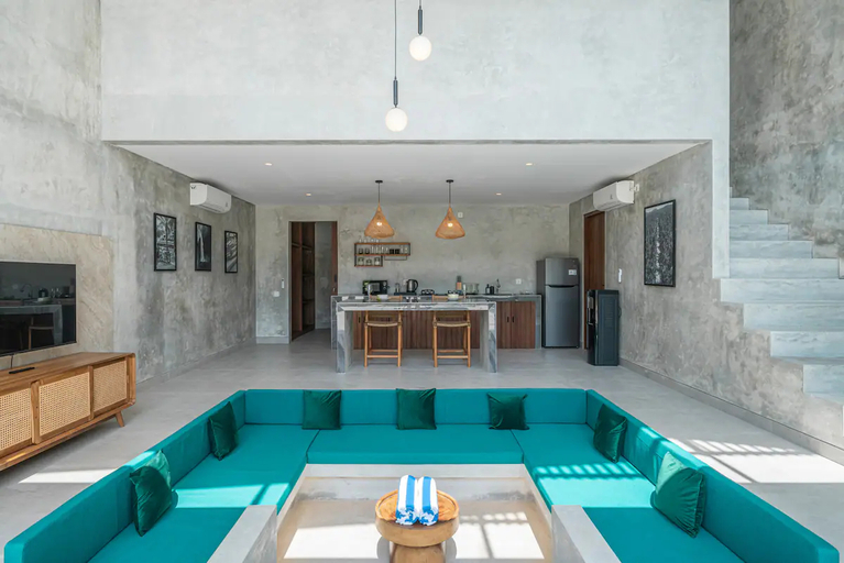 Sport & Beauty 4, Casa Solo – Chic Industrial 1BR Villa Close to Pererenan Beach, Badung