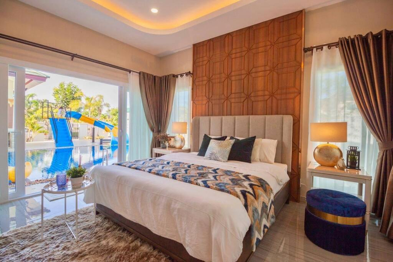 Bedroom 2, Yellow Honey Pool Villa, Pattaya