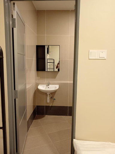 Bathroom 4, GRAND SRI MUADZAM HOTEL, Pekan