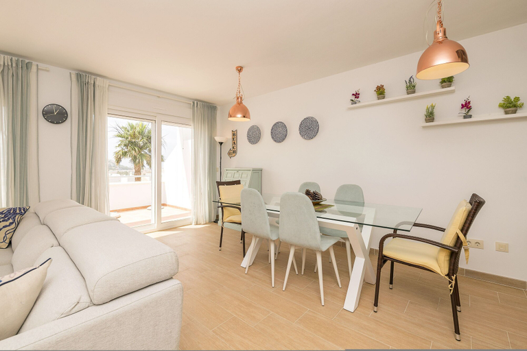 Room 5, Mirador Del Estrecho, Cádiz