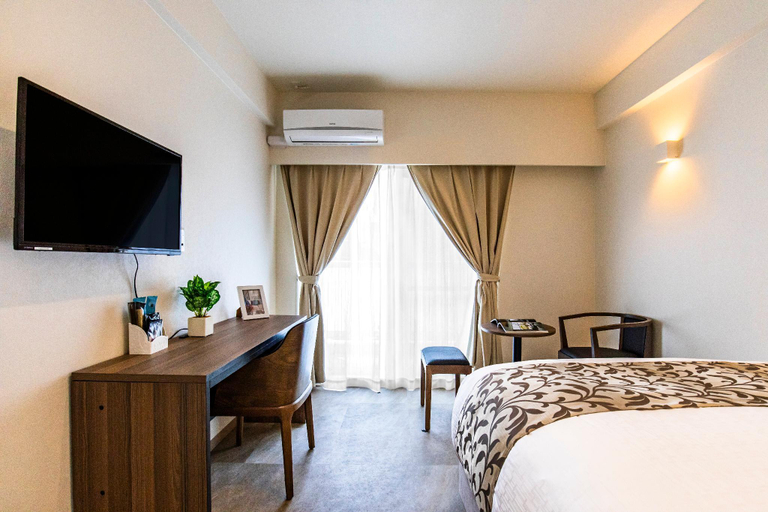 Bedroom 2, Mr.KINJO in Nica's　Makishi station, Naha