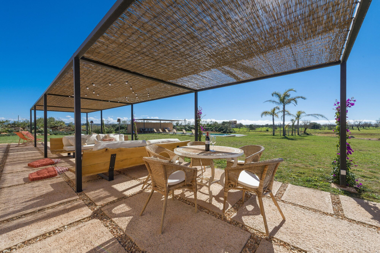 Room 2, Talassa in Campos With 3 Bedrooms and 4 Bathrooms, Baleares