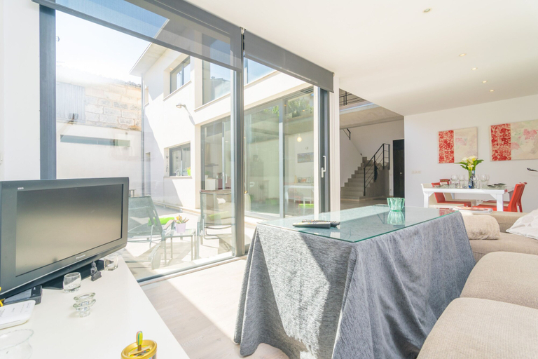 Room 3, Marte in Sa Pobla With 3 Bedrooms and 2 Bathrooms, Baleares