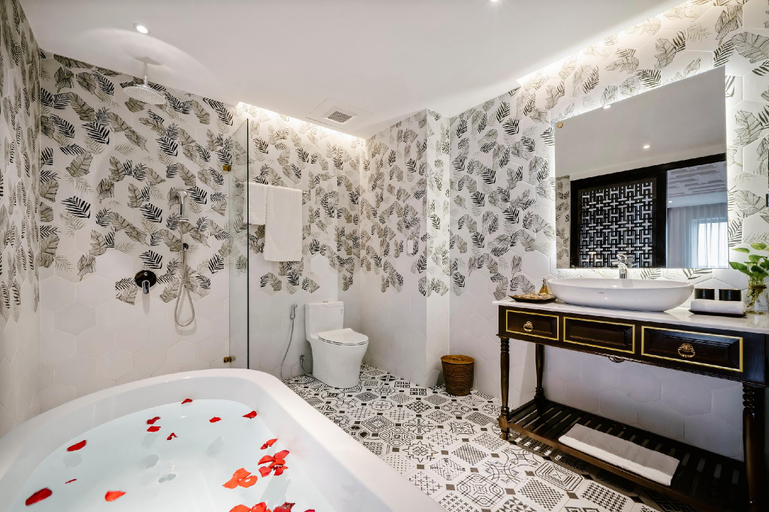 Bathroom 5, Le Pavillon Hoi An Gallery Hotel Spa, Da Nang