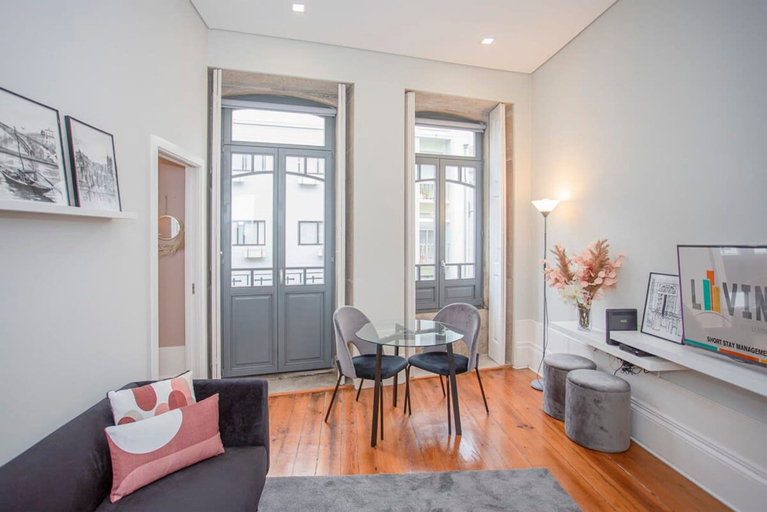 Room 5, Liiiving in Porto - Chic Sweet Home, Porto