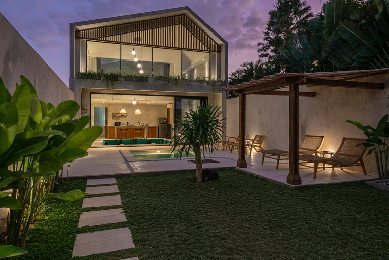 Exterior & Views 2, Casa Solo – Chic Industrial 1BR Villa Close to Pererenan Beach, Badung