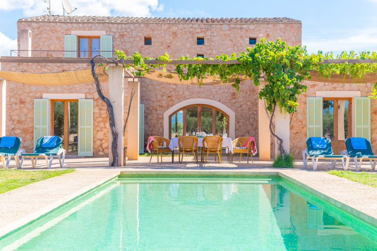 Room 3, Ses Fonolleres in Cala Bona, Baleares