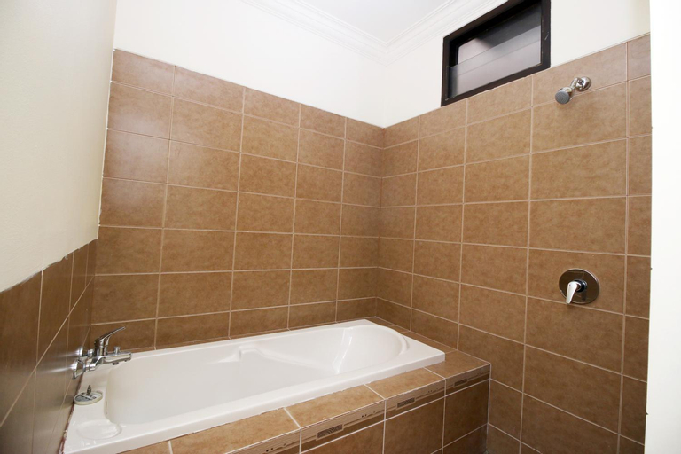 Bathroom 6