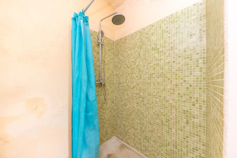 Room 4, Can Jeroni Carrio in Cala Bona, Baleares